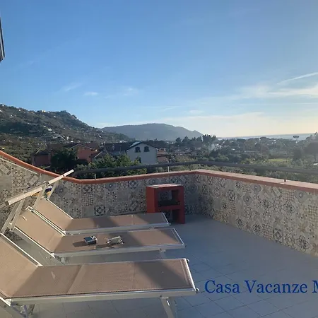 アパート Marlu サンタ・マリア・ディ・カステッラバーテ