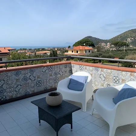 Marlu アパート サンタ・マリア・ディ・カステッラバーテ